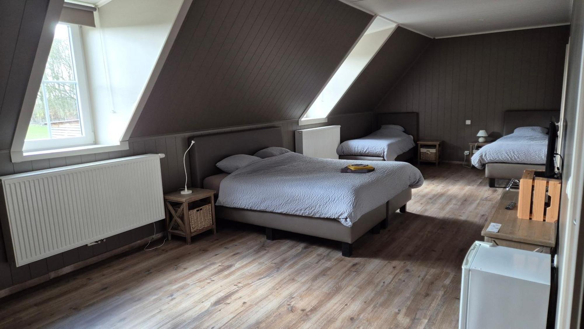 B&B De Dulle Koe Waregem Bagian luar foto