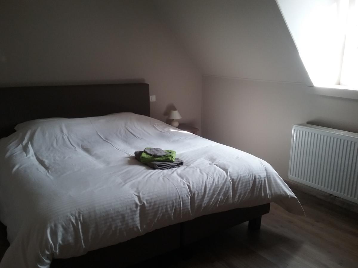 B&B De Dulle Koe Waregem Bagian luar foto